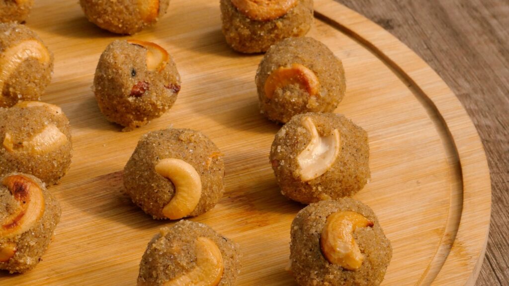 Vegan Bajra and Dates Ladoo